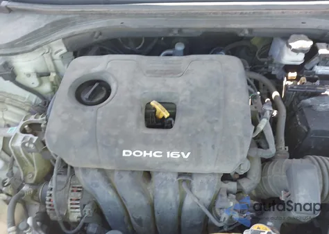 2017 Hyundai Elantra Se из США, поврежденный, VIN 5NPD84LF2HH176550